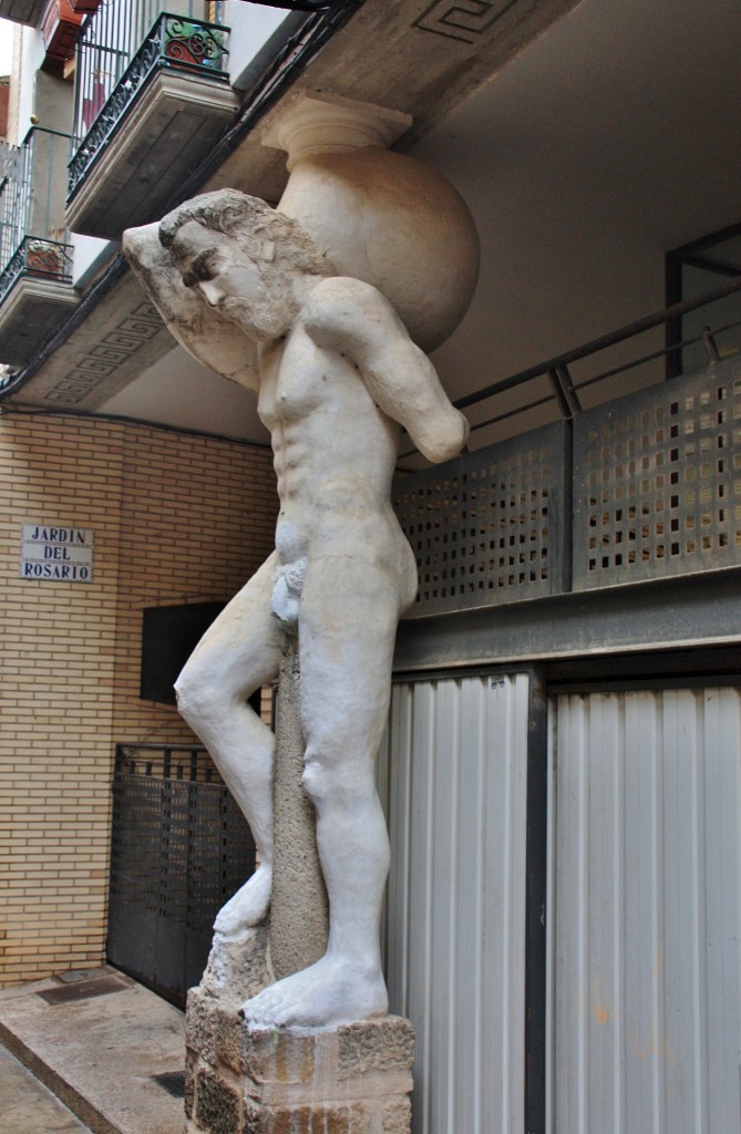 Foto: Columna de un edificio - Corella (Navarra), España