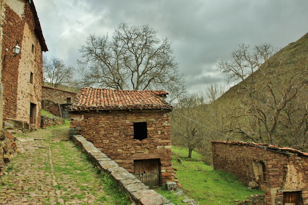 Foto: Vista del pueblo - Viniegra de Arriba (La Rioja), España