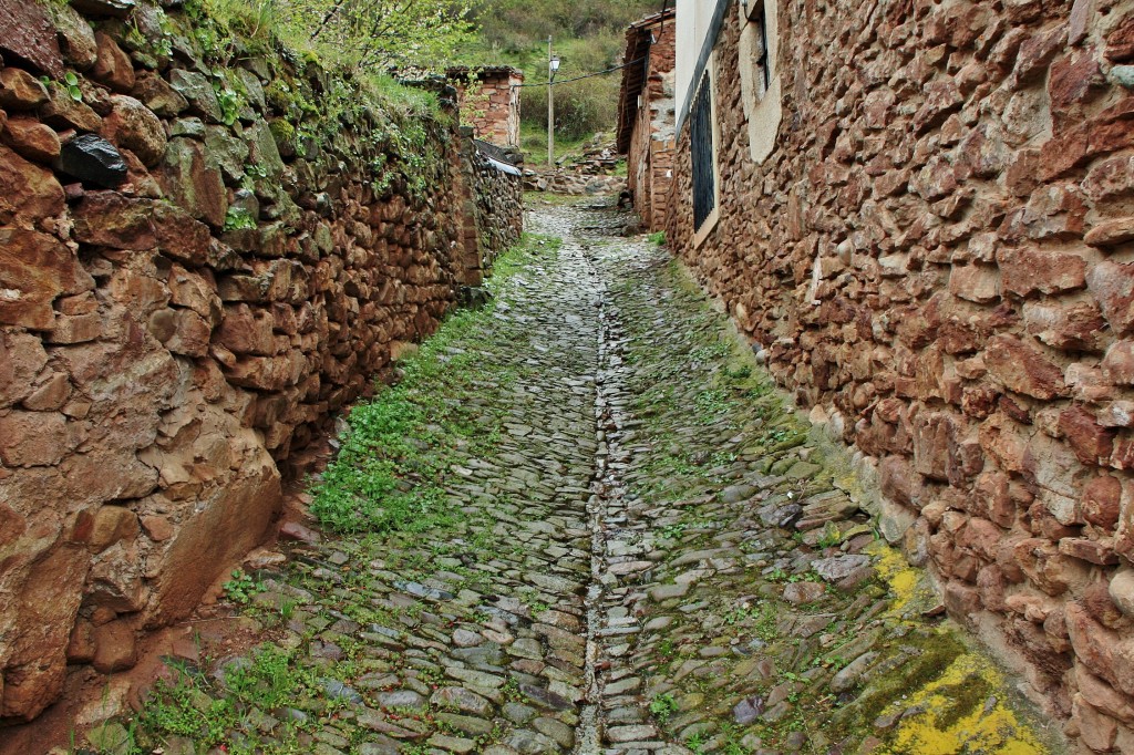 Foto: Vista del pueblo - Viniegra de Abajo (La Rioja), España