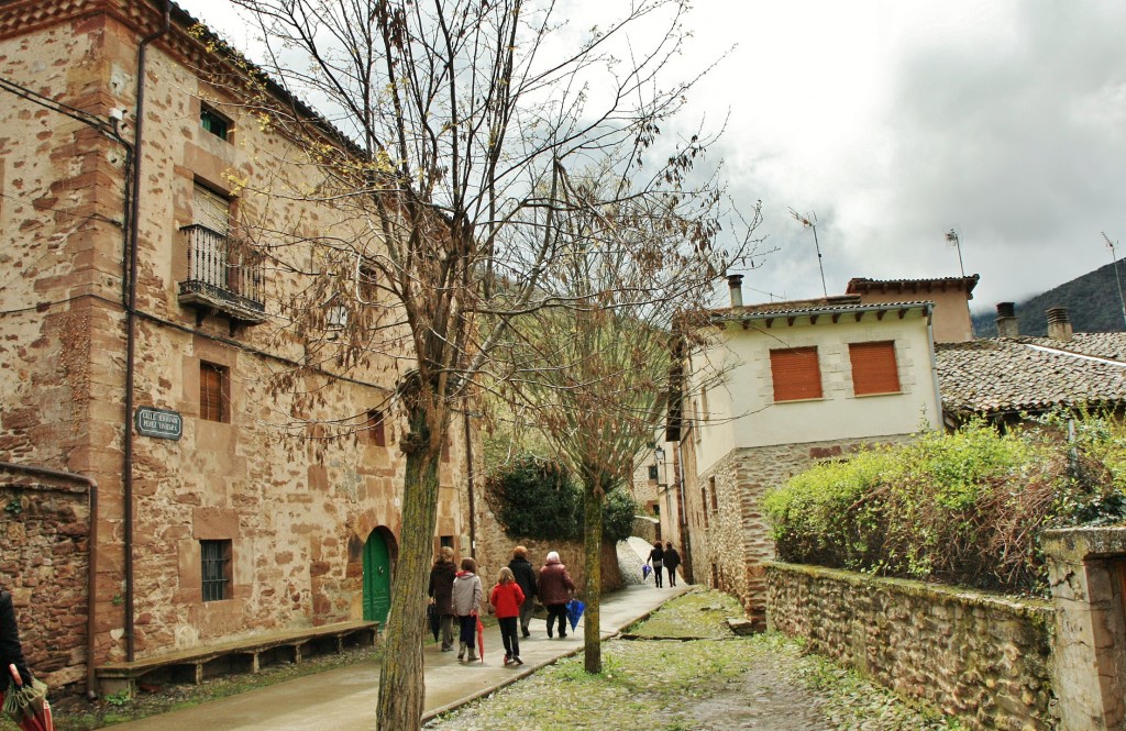 Foto: Vista del pueblo - Viniegra de Abajo (La Rioja), España