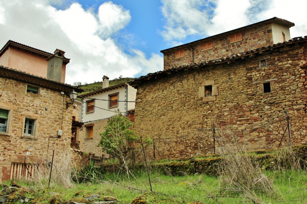 Foto: Vista del pueblo - Ventrosa (La Rioja), España