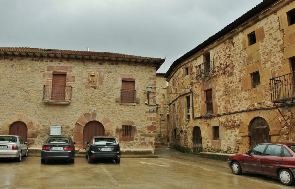 Foto: Vista del pueblo - Ventrosa (La Rioja), España