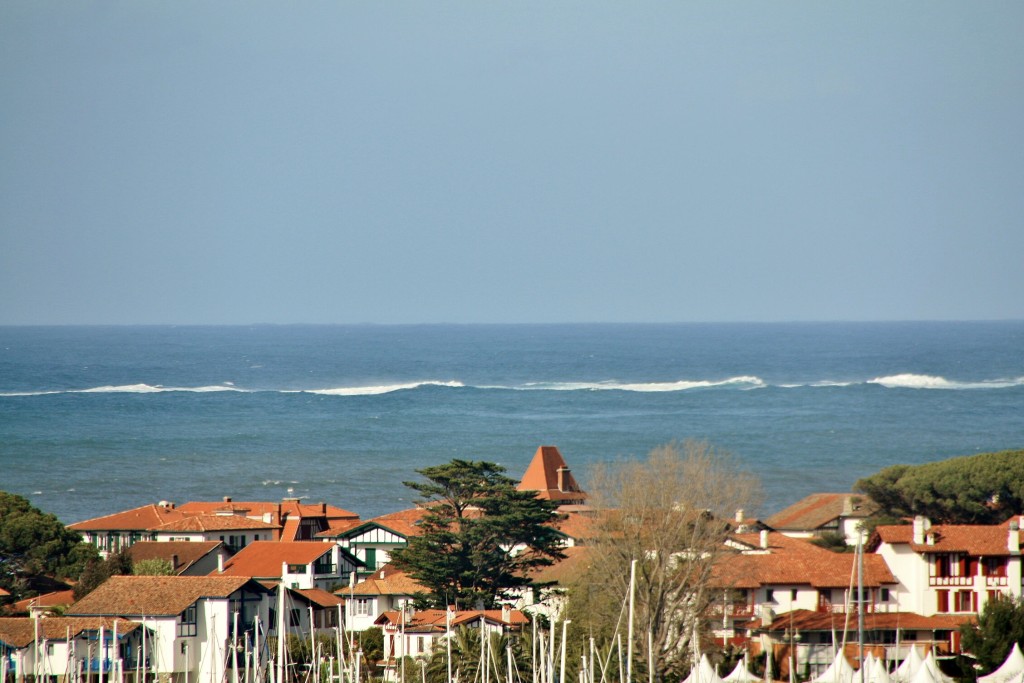 Foto: Vista de la ciudad - Hondarribia (Gipuzkoa), España