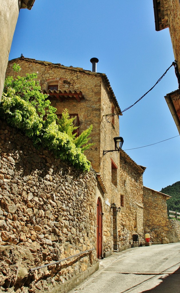 Foto: Vista del pueblo - Tuixent (Lleida), España