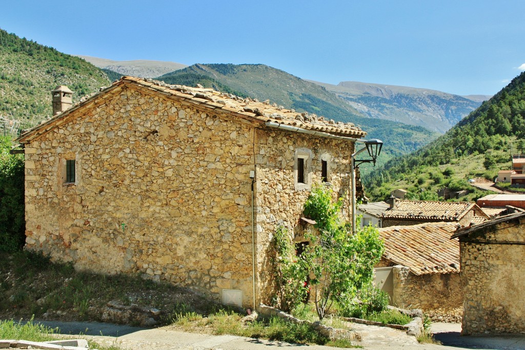 Foto: Vista del pueblo - Tuixent (Lleida), España