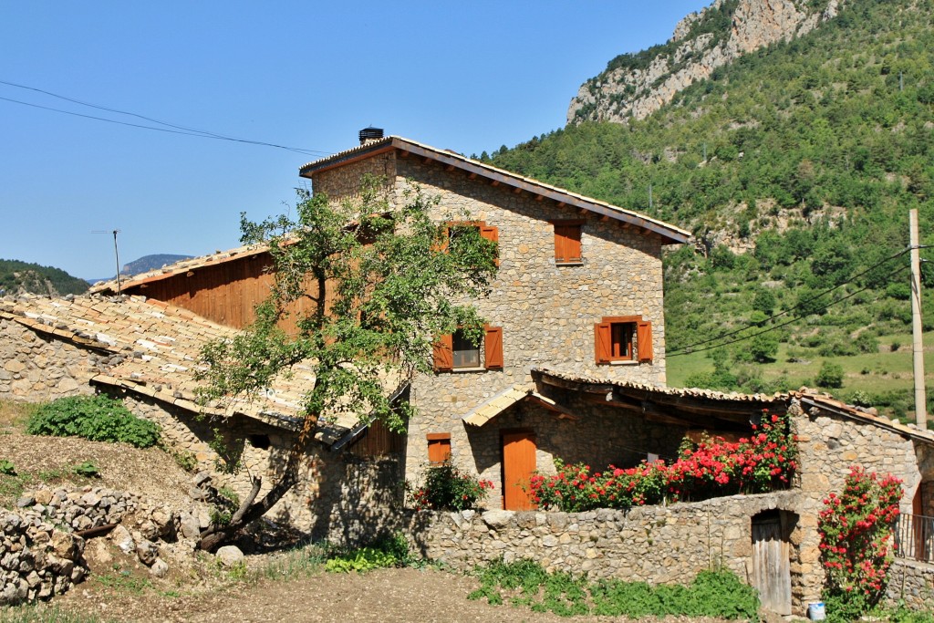 Foto: Vista del pueblo - Tuixent (Lleida), España