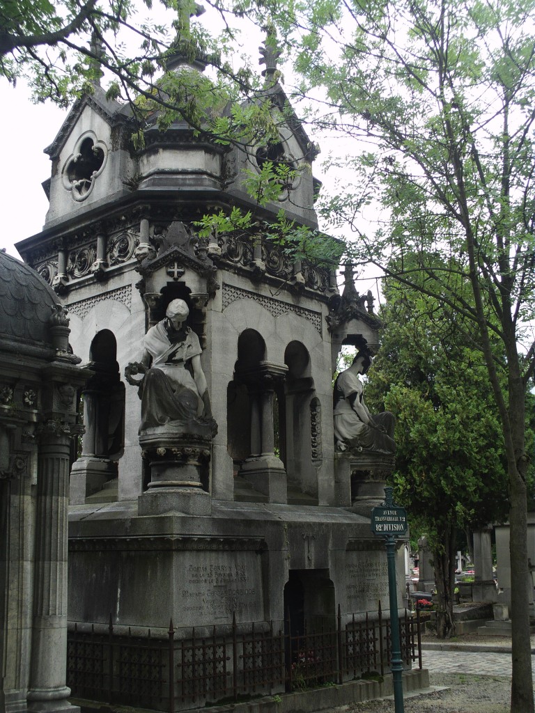 Foto: CEMENTERIO PERE LACHAISE - Paris, Francia