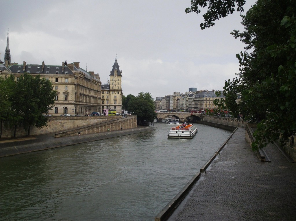 Foto: RIO SENA - Paris, Francia