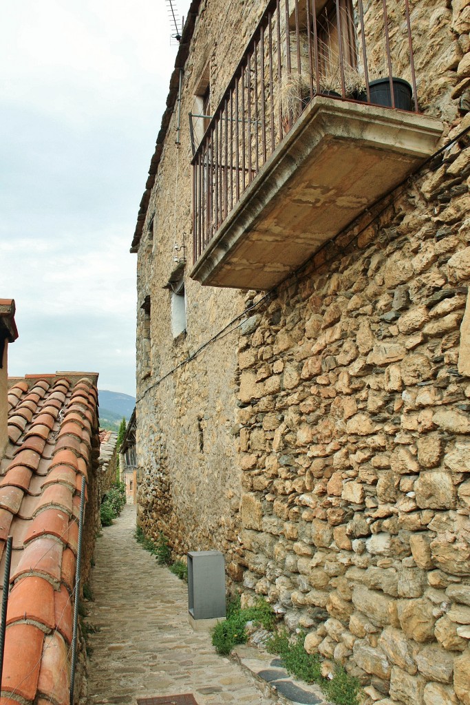 Foto: Recinto medieval - La Roca (Girona), España