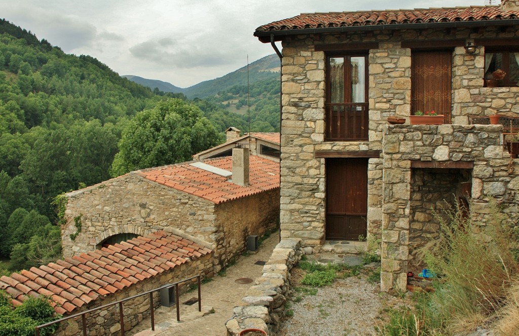 Foto: Recinto medieval - La Roca (Girona), España