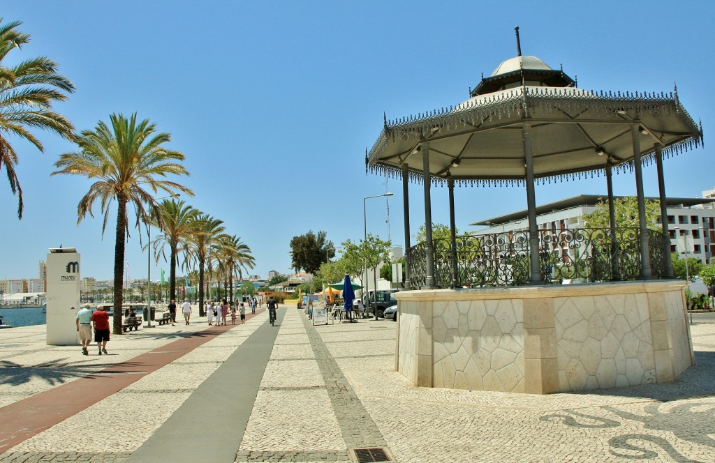 Foto: Paseo Marítimo - Alvôr (Faro), Portugal