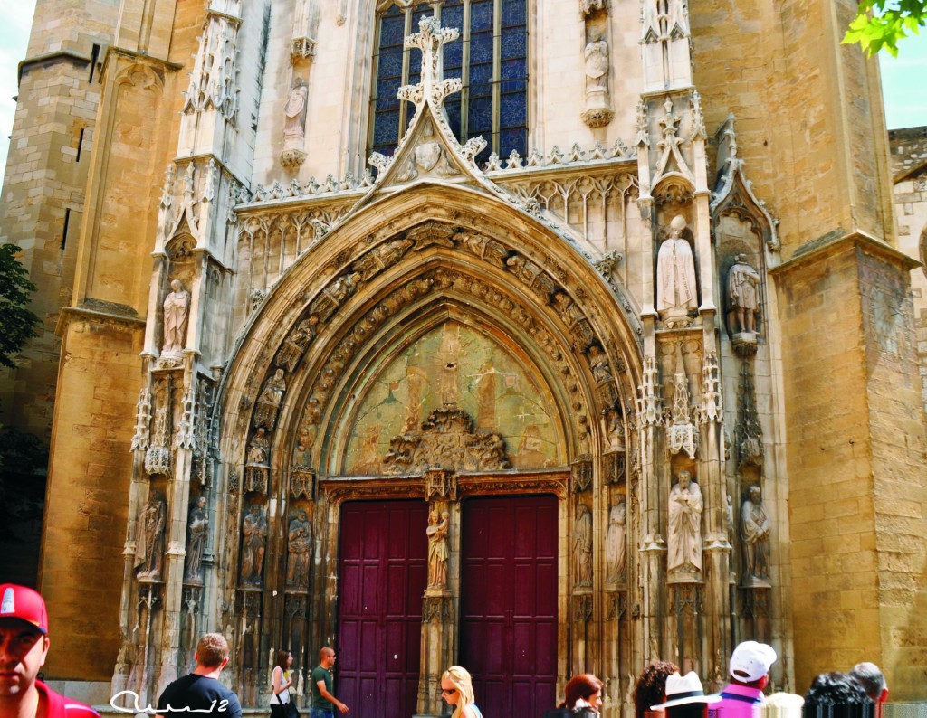 Foto: Fachada catedral - Aix en Provence, Francia