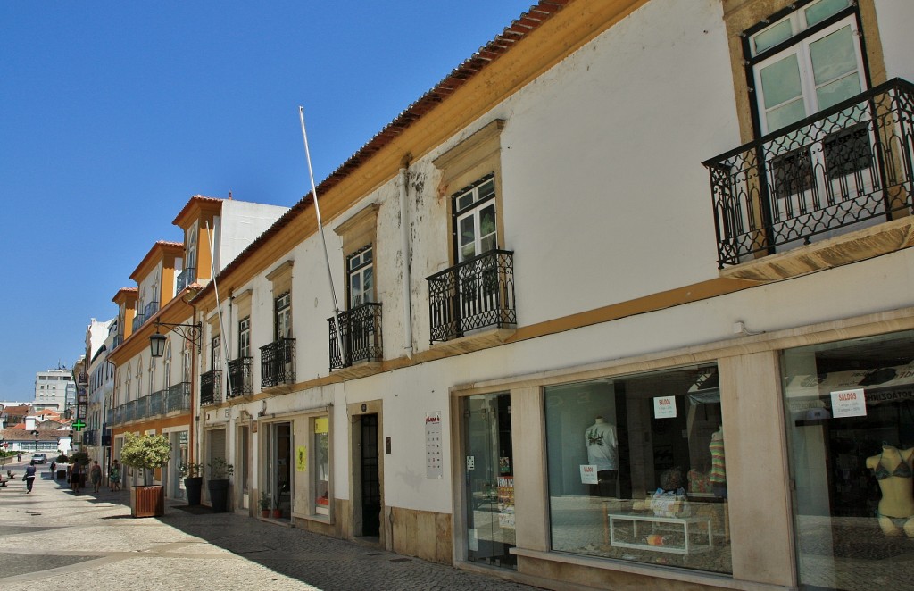 Foto: Centro histórico - Tomar (Santarém), Portugal