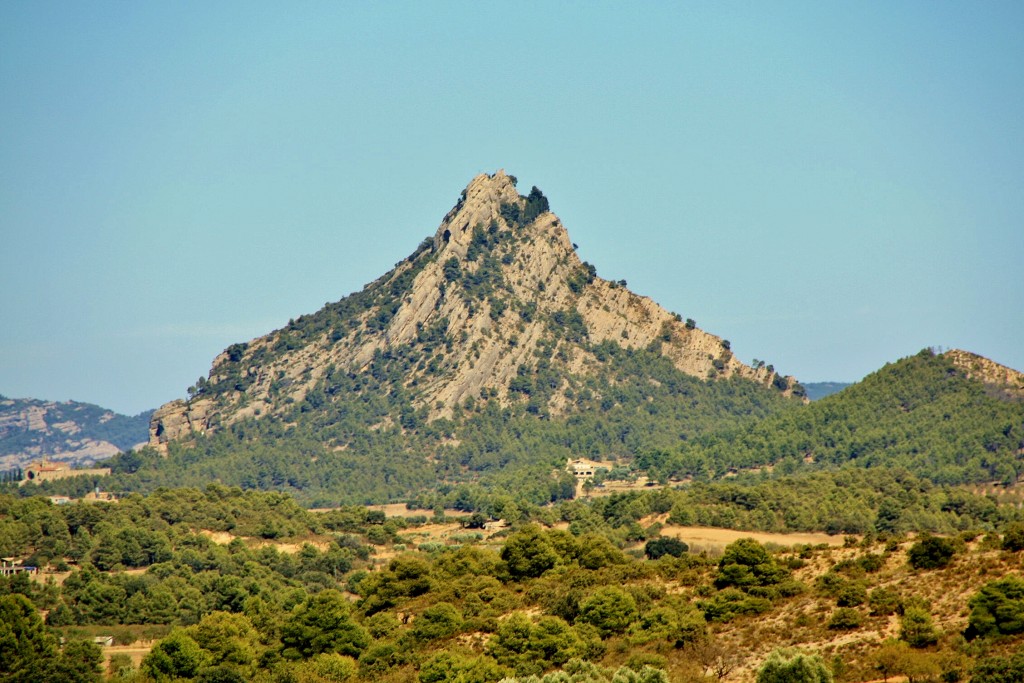 Foto: Vistas desde  pueblo - Arnes (Tarragona), España