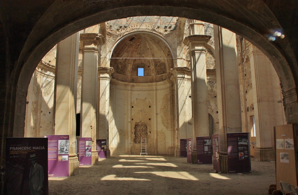 Foto: Restos de la guerra civil - Corbera d´Ebre (Tarragona), España