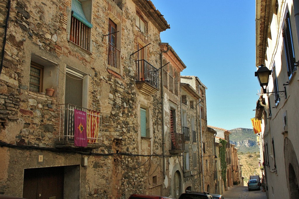 Foto: Vista del pueblo - La Vilella Alta (Tarragona), España