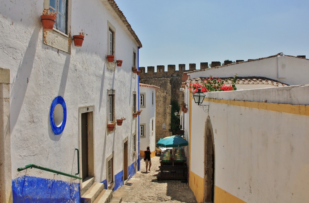 Foto: Interior del recinto amurallado - Óbidos (Leiria), Portugal