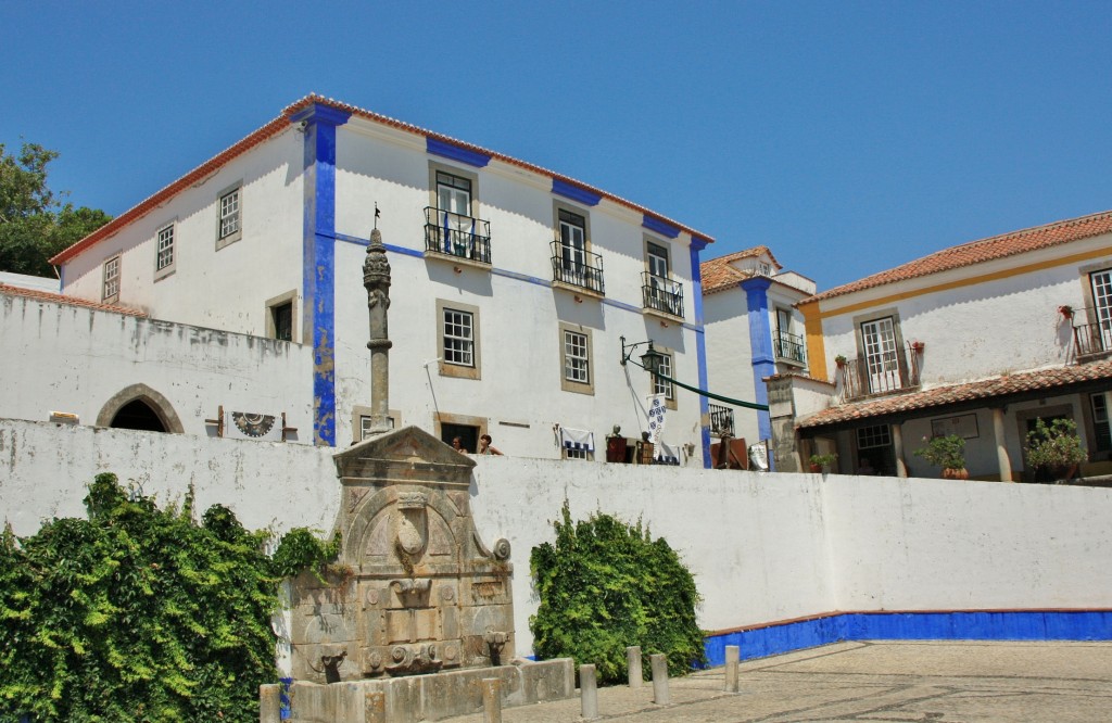 Foto: Interior del recinto amurallado - Óbidos (Leiria), Portugal