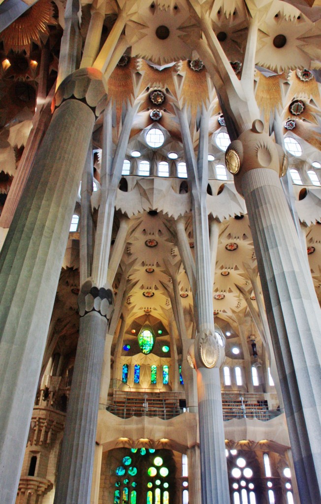 Foto: Interior de la Sagrada Familia - Barcelona (Cataluña), España