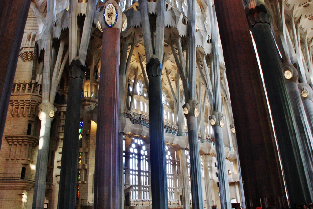 Foto: Interior de la Sagrada Familia - Barcelona (Cataluña), España