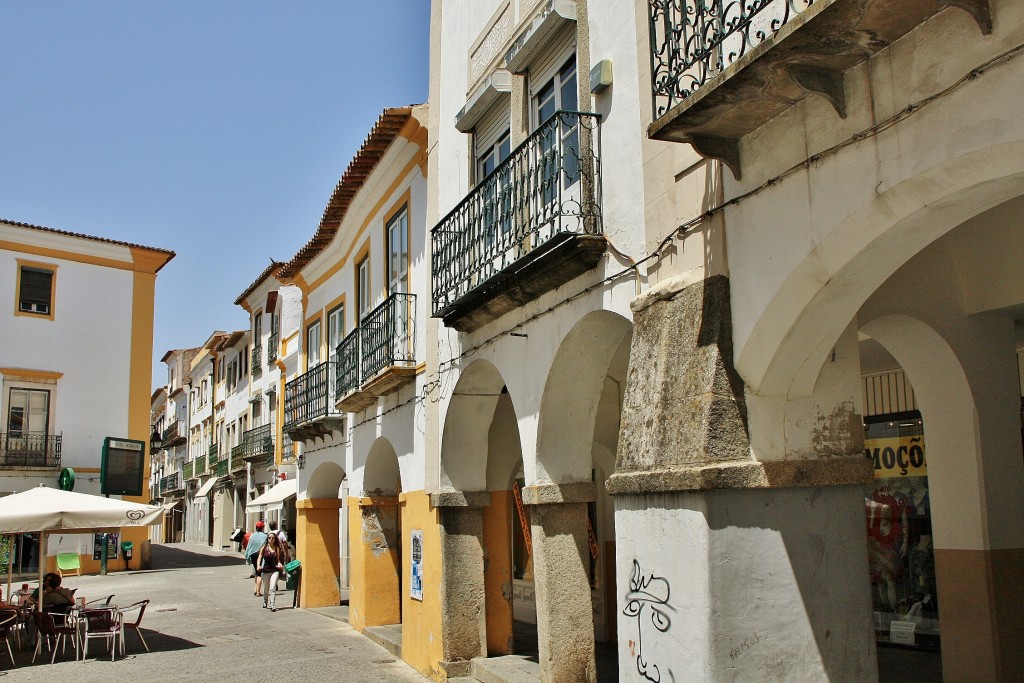 Foto: Centro histórico - Évora, Portugal