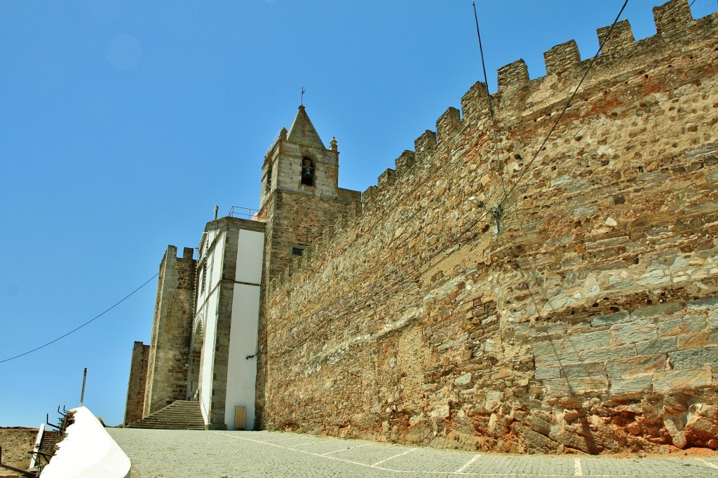 Foto: Muralla - Mourao (Évora), Portugal