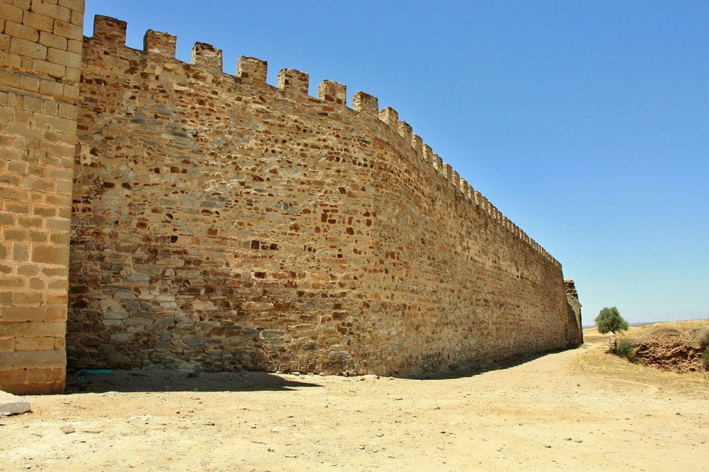 Foto: Muralla - Mourao (Évora), Portugal