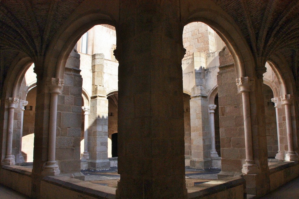 Foto: Monasterio de Santa María - Flor da Rosa (Portalegre), Portugal