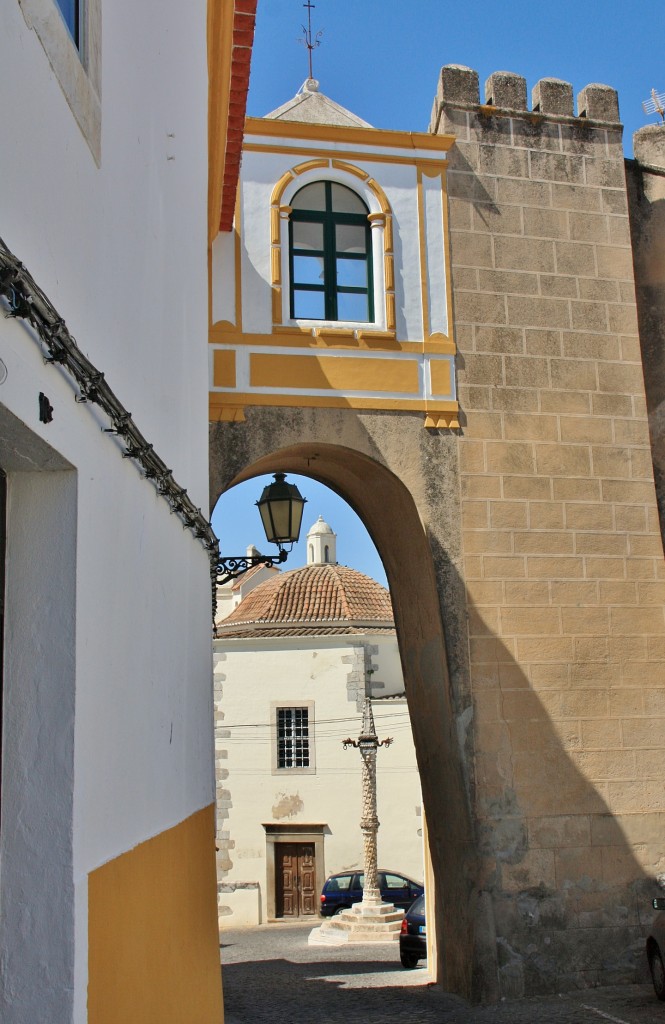 Foto: Arco de Santa Clara - Elvas (Portalegre), Portugal