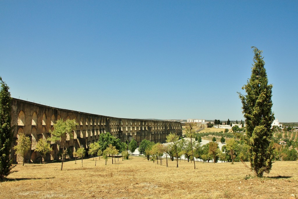 Foto: Acueducto de Amoreira - Elvas (Portalegre), Portugal