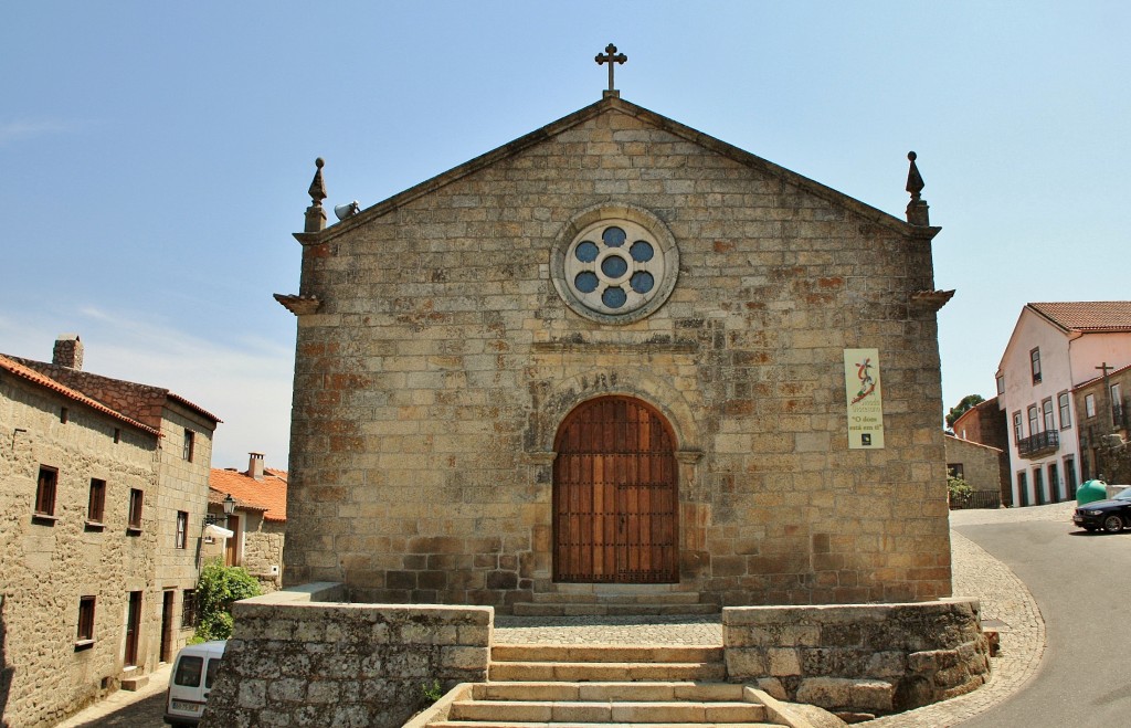 Foto: Iglesia - Monsanto (Castelo Branco), Portugal