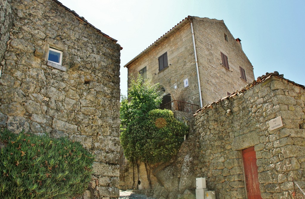 Foto: Vista del pueblo - Monsanto (Castelo Branco), Portugal