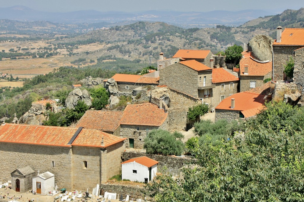 Foto: Vista del pueblo - Monsanto (Castelo Branco), Portugal