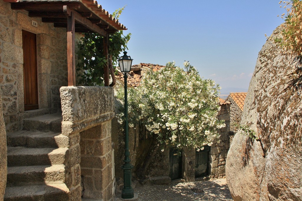 Foto: Vista del pueblo - Monsanto (Castelo Branco), Portugal