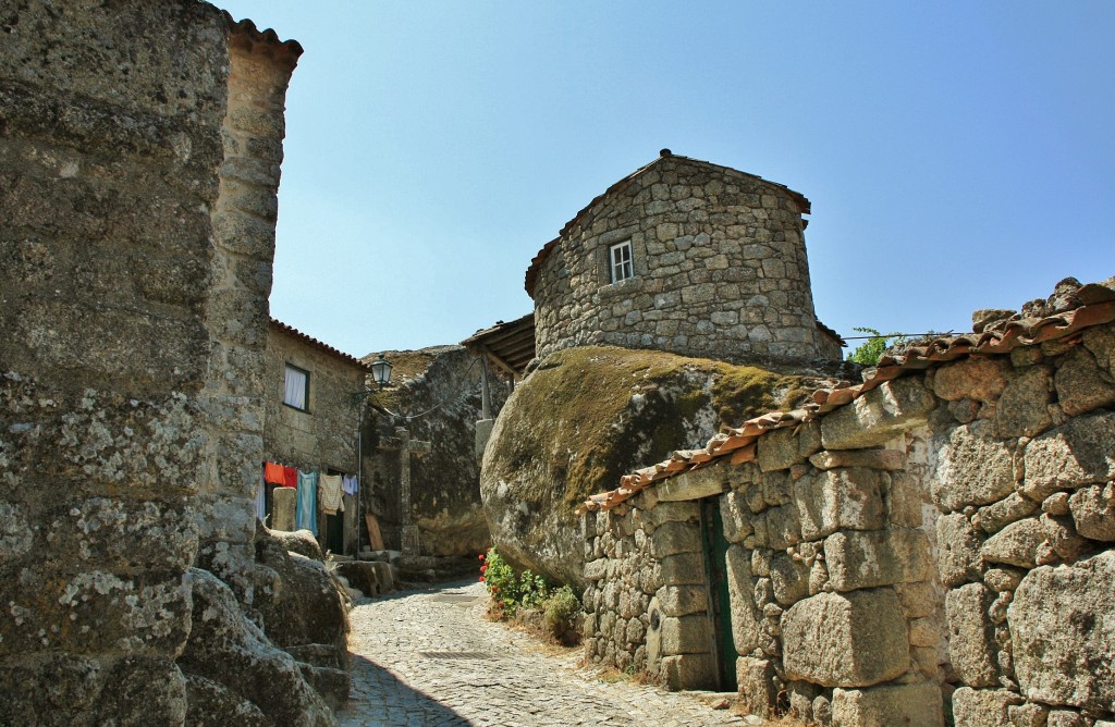 Foto: Vista del pueblo - Monsanto (Castelo Branco), Portugal