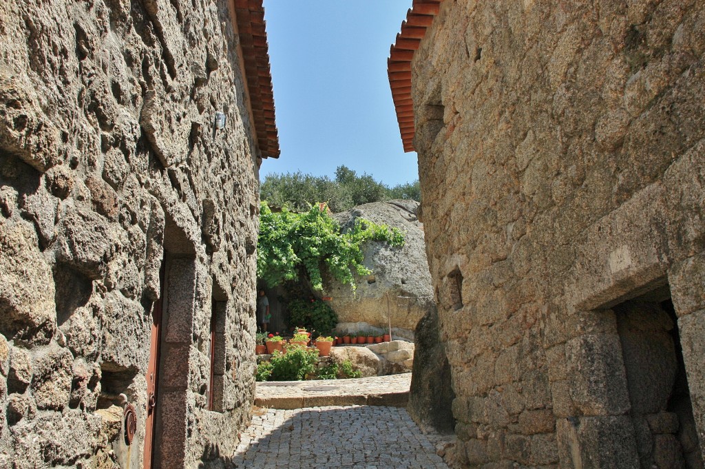 Foto: Vista del pueblo - Monsanto (Castelo Branco), Portugal