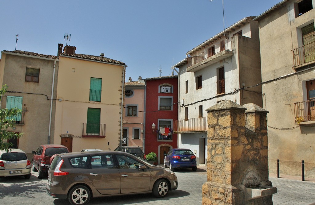 Foto: Vista del pueblo - Talarn (Lleida), España