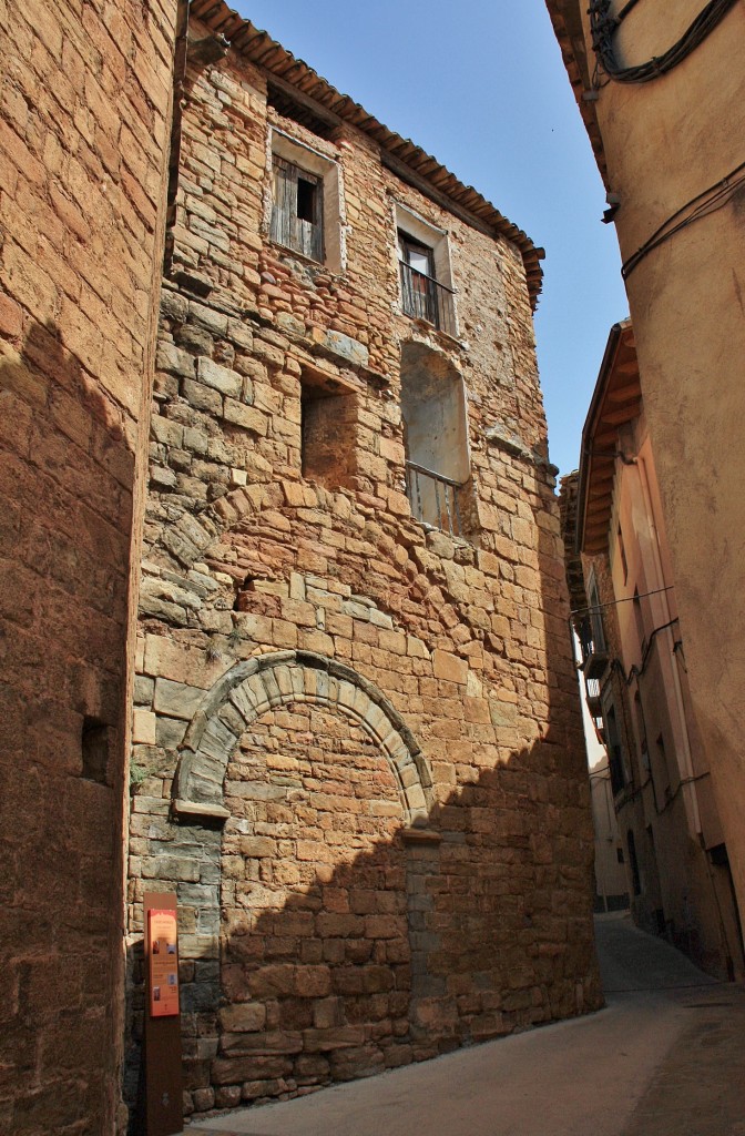 Foto: Vista del pueblo - Talarn (Lleida), España