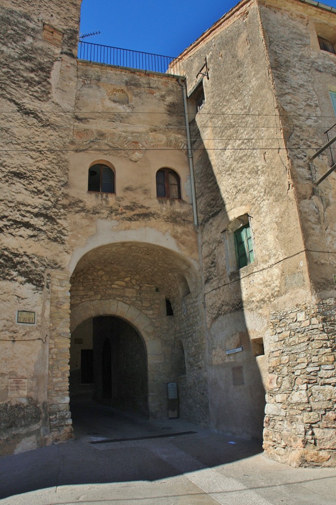 Foto: Puerta de la muralla - Tivissa (Tarragona), España