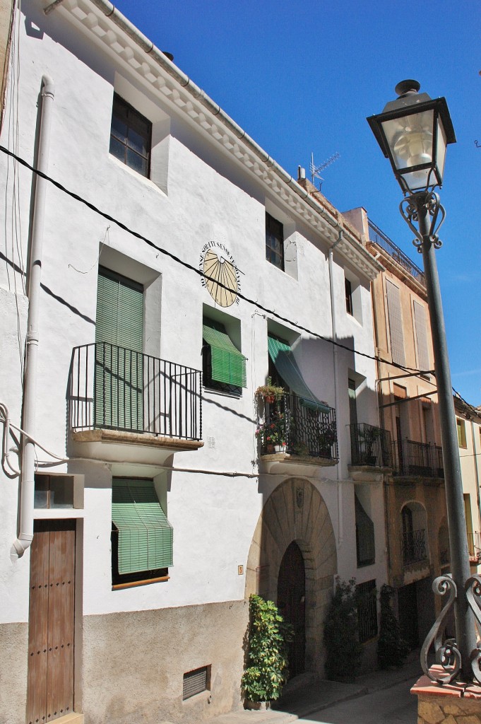 Foto: Vista del pueblo - Tivissa (Tarragona), España