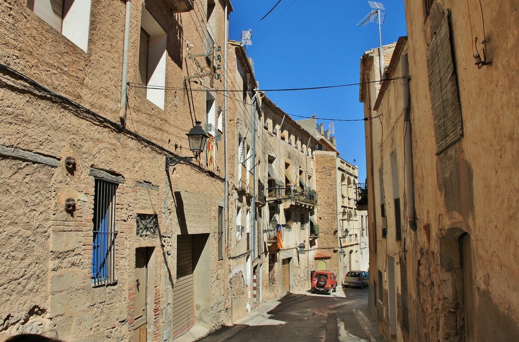 Foto: Vista del pueblo - Tivissa (Tarragona), España