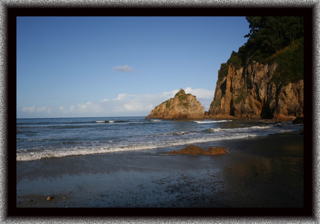 Foto de Playa de la Cueva (Asturias), España