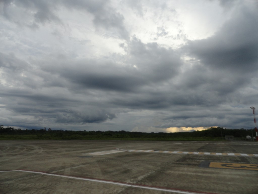 Foto: Aeropuerto Jumandy - Tena (Napo), Ecuador