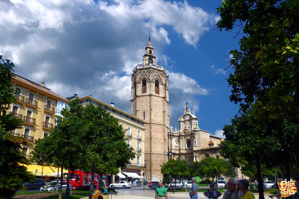 Foto: La Catedral desde la Plaza de la Reina. - Valencia (València), España