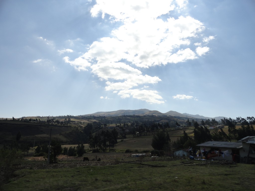 Foto: Camino a  Cayambe - Cayambe (Pichincha), Ecuador