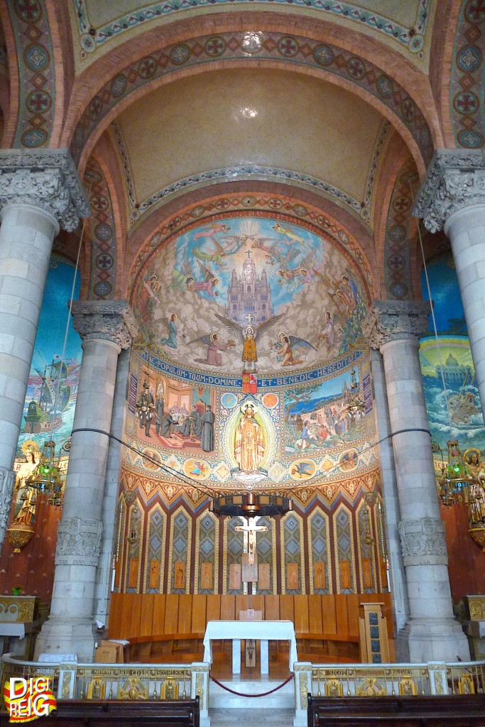 Foto: Interior del Templo del Sagrado Corazón-Tibidabo - Barcelona (Cataluña), España