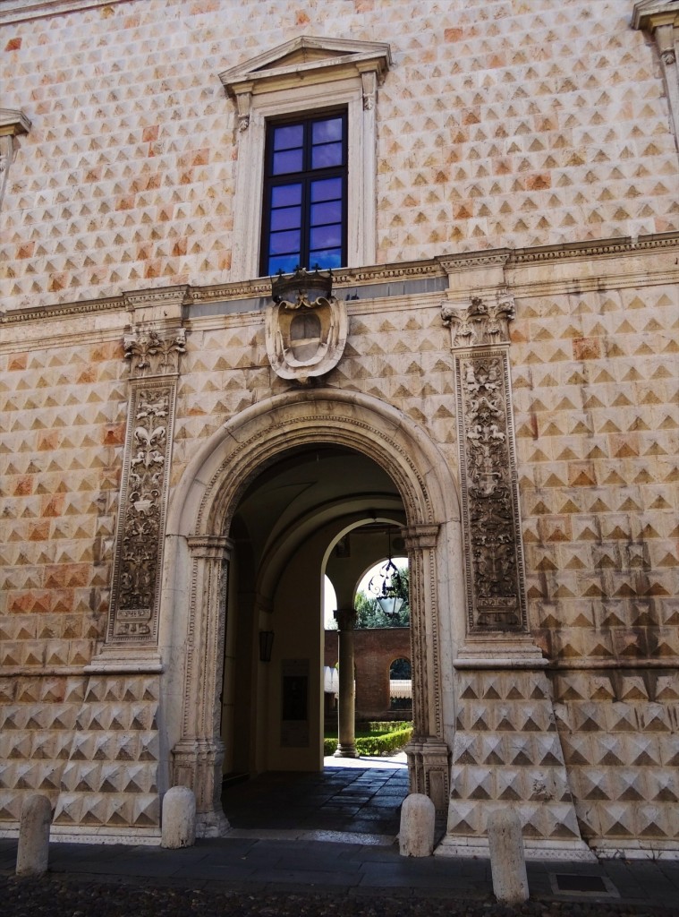 Foto: Palazzo dei Diamanti - Ferrara (Emilia-Romagna), Italia