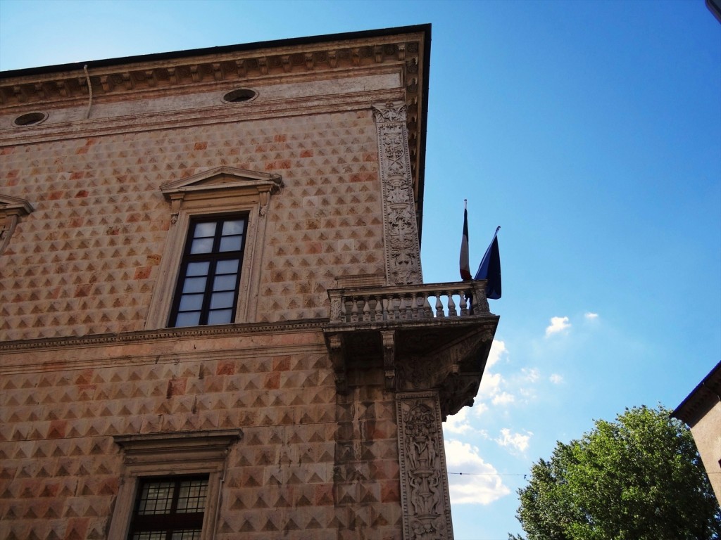 Foto: Palazzo dei Diamanti - Ferrara (Emilia-Romagna), Italia