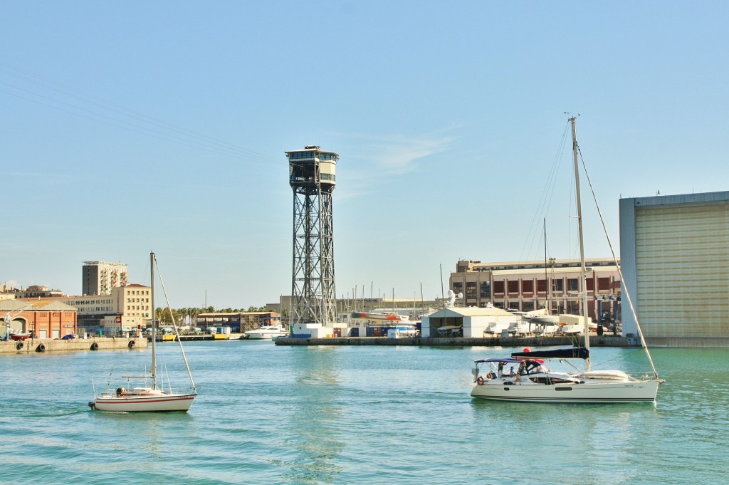 Foto: Vista del puerto - Barcelona (Cataluña), España