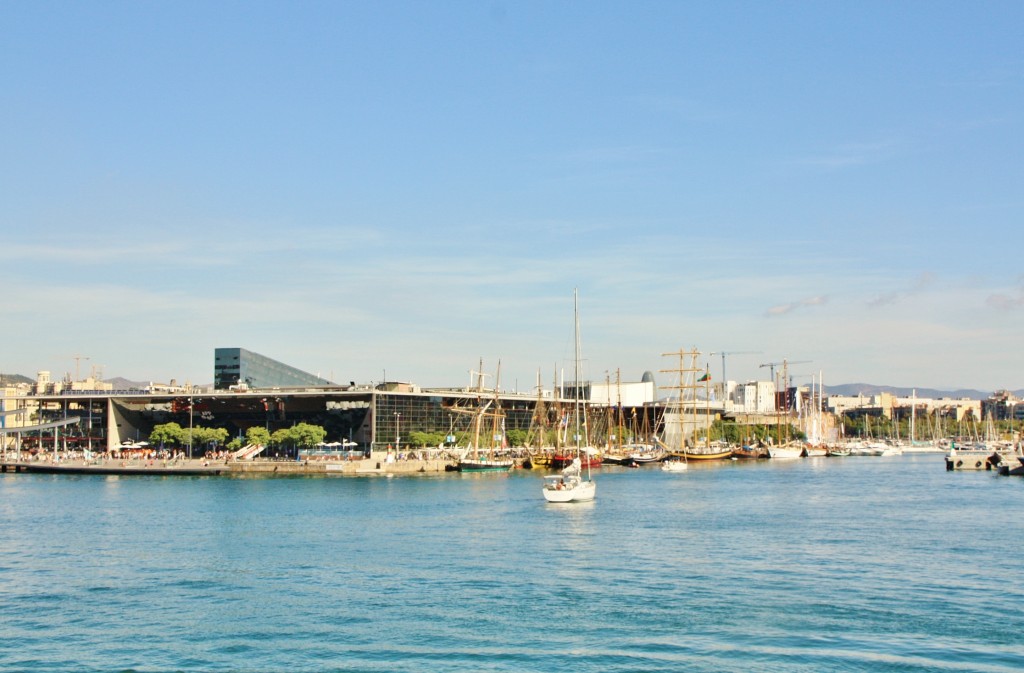 Foto: Vista del puerto - Barcelona (Cataluña), España